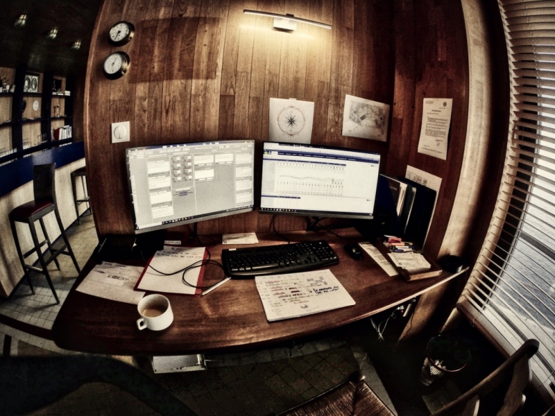 Chronologie d'un matin de mai © Vincent BACCELLI