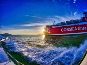 Ferry vers la passe N © Vincent BACCELLI