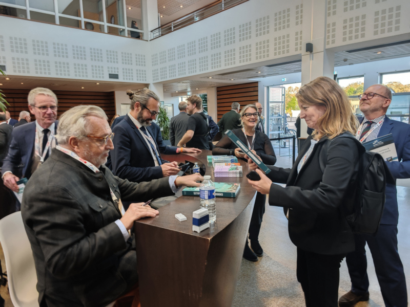 2025-11-04-16.43.55-1