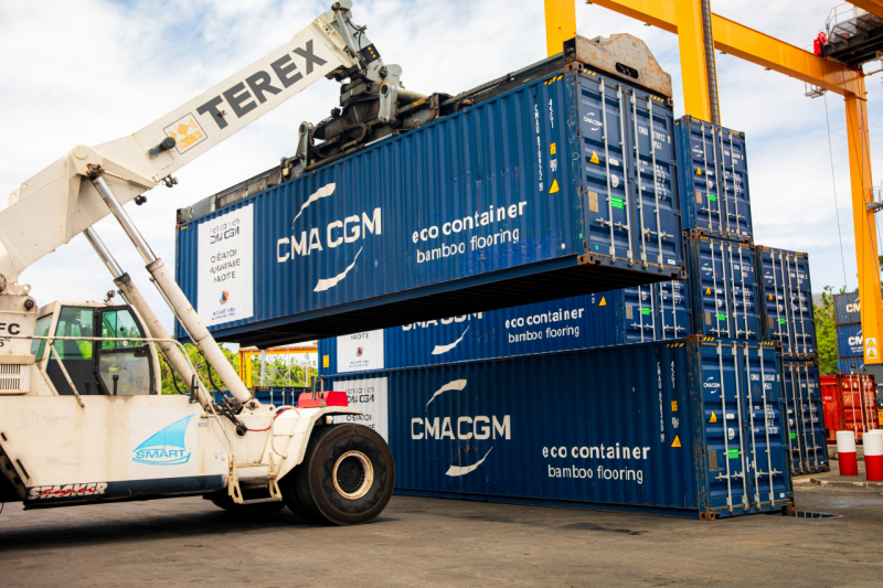 Fondation-CMA-CGM-700-tonnes-daide-humanitaire-a-Mayotte-9