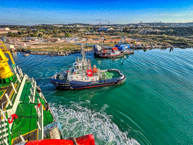 VB-SURPRISE-evitage-Caronte