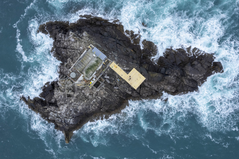 PHARE DE TEVENNEC, RENOVATION DE LA TOITURE, TEVENNEC LIGHTHOUSE, RENOVATION OF THE ROOF, 20230406
