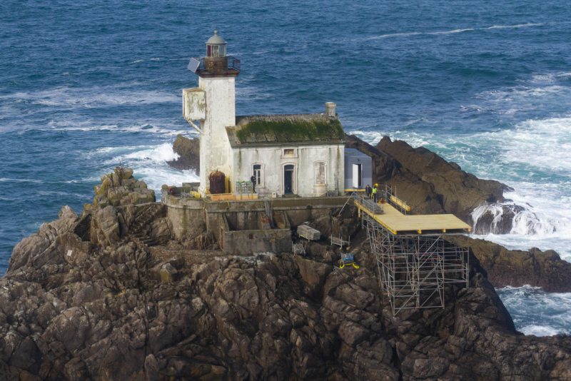 PHARE DE TEVENNEC, RENOVATION DE LA TOITURE, TEVENNEC LIGHTHOUSE, RENOVATION OF THE ROOF, 20230406