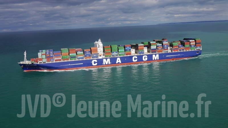 CMA CGM Jules Verne14