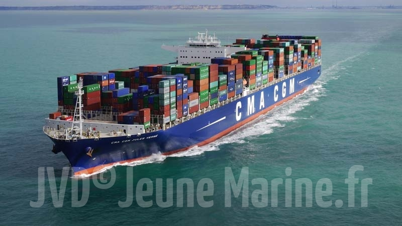 CMA CGM Jules Verne4