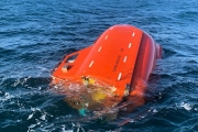 The chase of the Lifeboat ! © Bertrand SCIBOZ