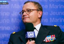 Vice-amiral Emmanuel Slaars, sous-chef d'état-major en charge des opérations (ALOPS) au Studio Jeune Marine aux Assises de l’économie de la mer, La Rochelle 2025. © JM