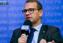 Remi JUSTINIEN Vice-président de la Région Nouvelle-Aquitaine au Studio Jeune Marine aux Assises de l’économie de la mer, La Rochelle 2025 © JM